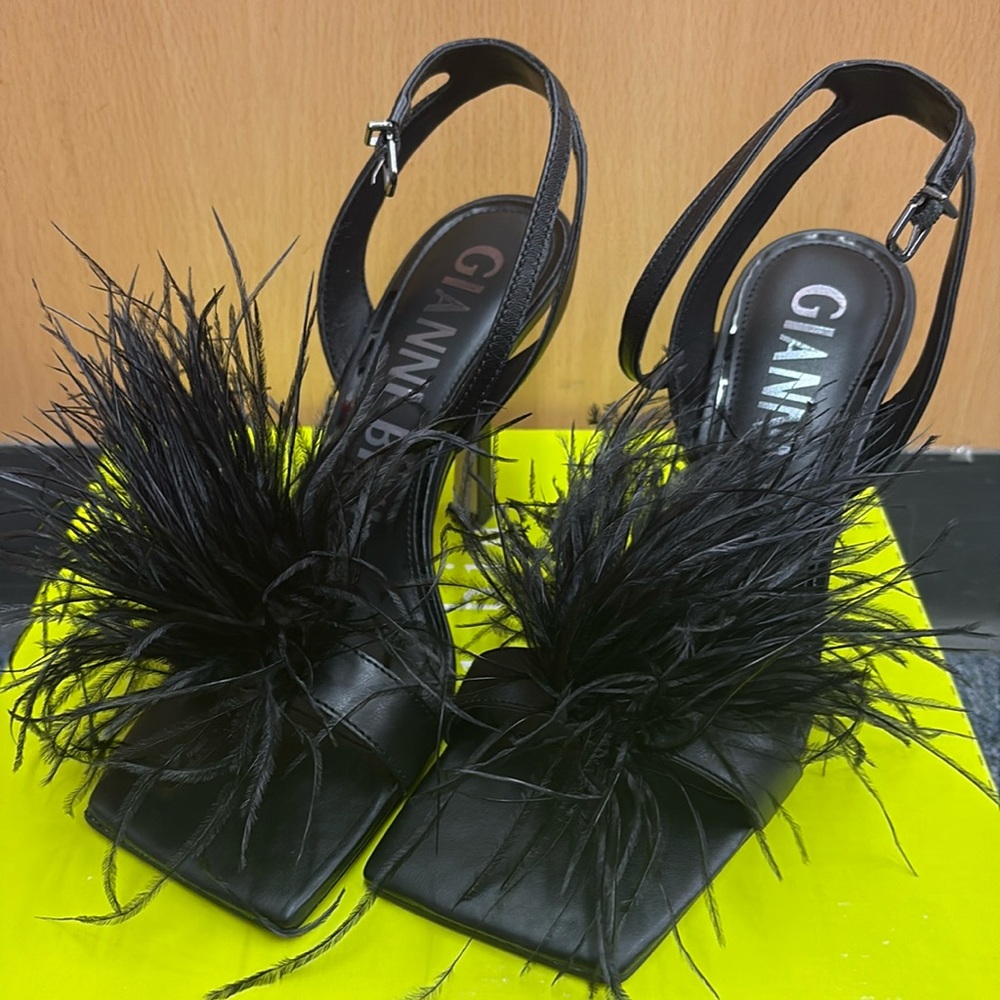 Gianni Bini Neela Feathered Heels, Size 9, Black, NWT